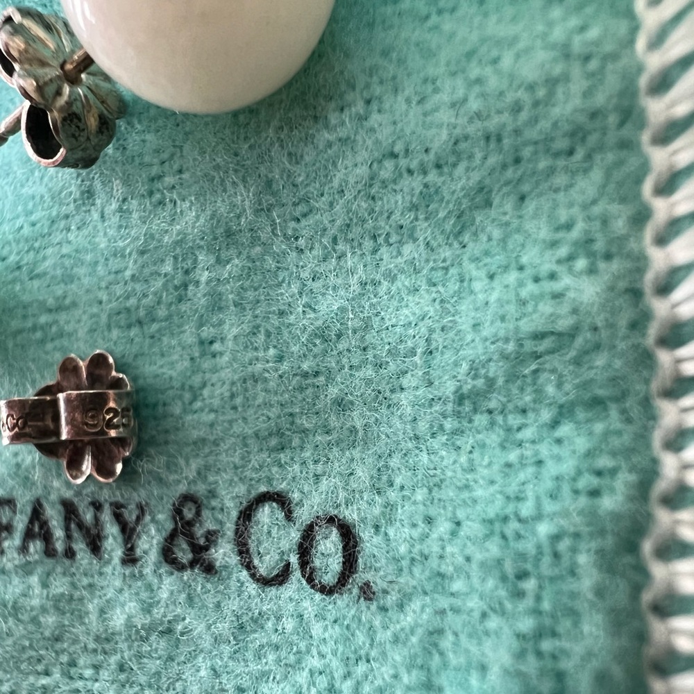 Tiffany & Co Earrings - Picture 2 of 4